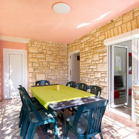 Alojzija - Veliki Ground Floor - Mpolo Apartmán *