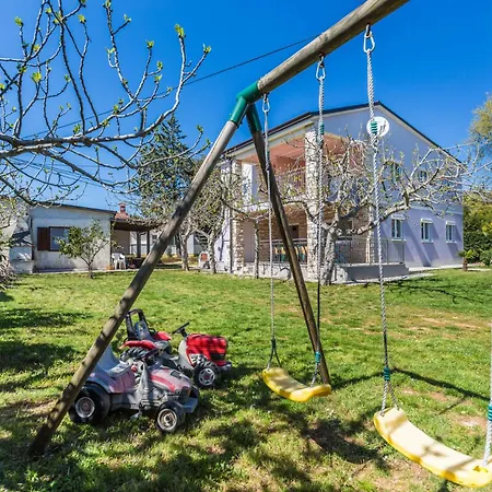 아파트 Alojzija - Veliki Ground Floor - Mpolo 메덜린