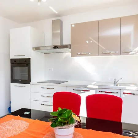 Alojzija - Veliki Ground Floor - Mpolo * Medulin