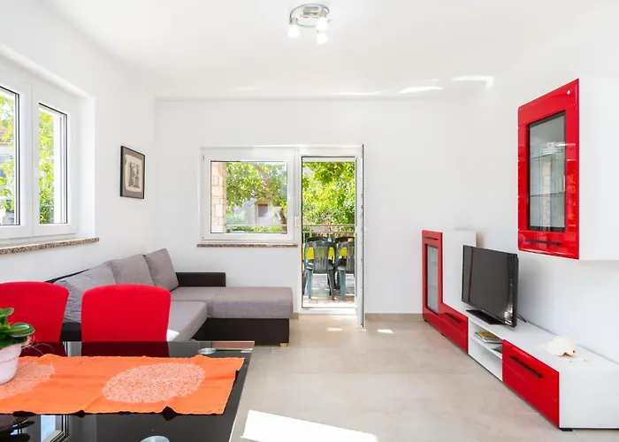 Alojzija - Veliki Ground Floor - Mpolo *