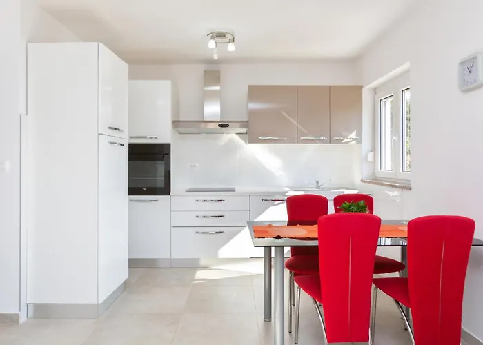 아파트 Alojzija - Veliki Ground Floor - Mpolo *